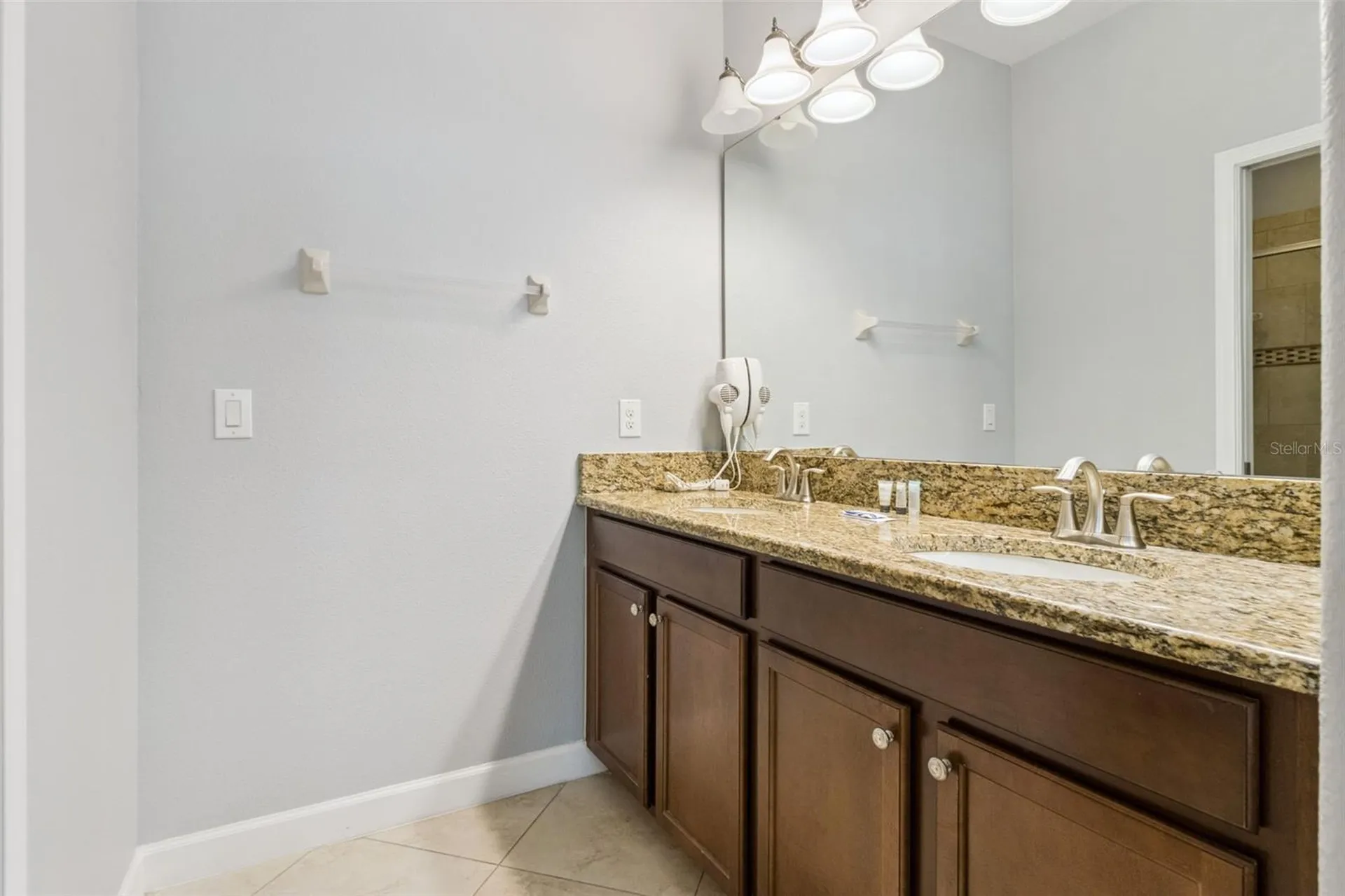 9027 Shadow Mountain Street Davenport FL 33896