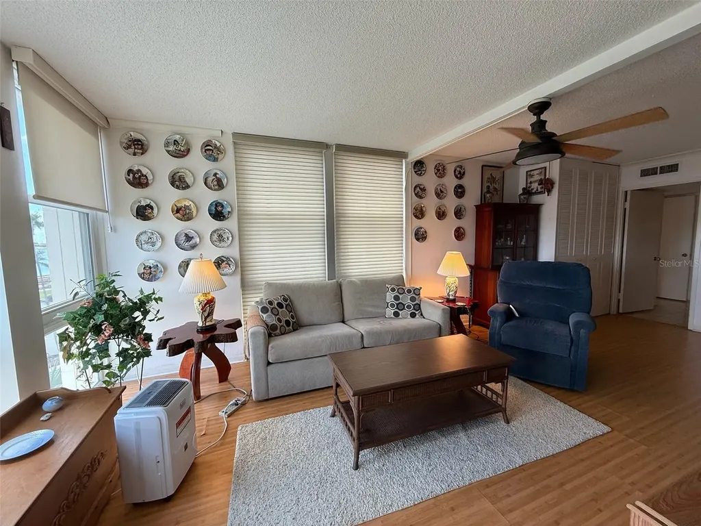 7400 Sun Island Drive S South Pasadena FL 33707
