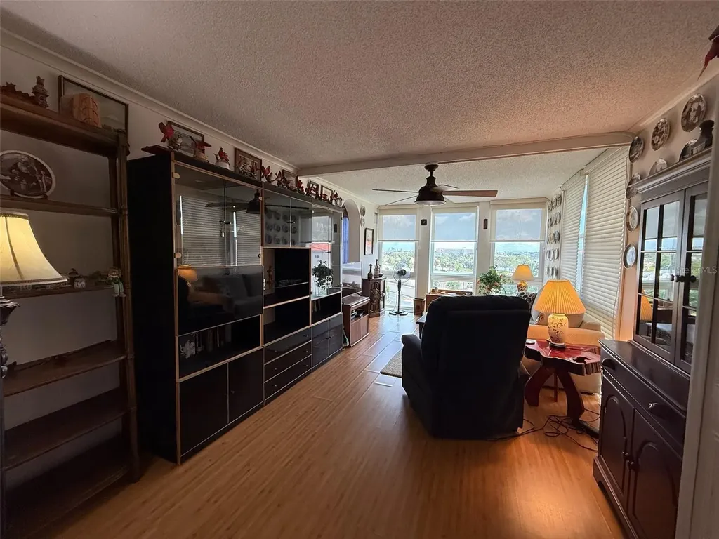 7400 Sun Island Drive S South Pasadena FL 33707