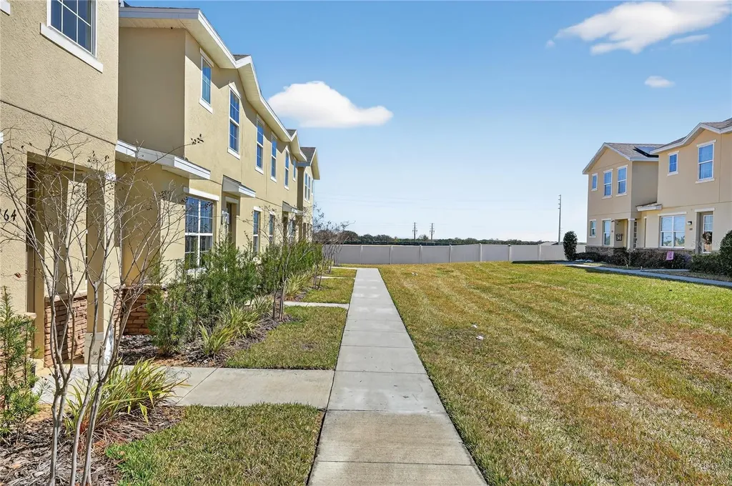 176 Holly Village Drive Davenport FL 33837