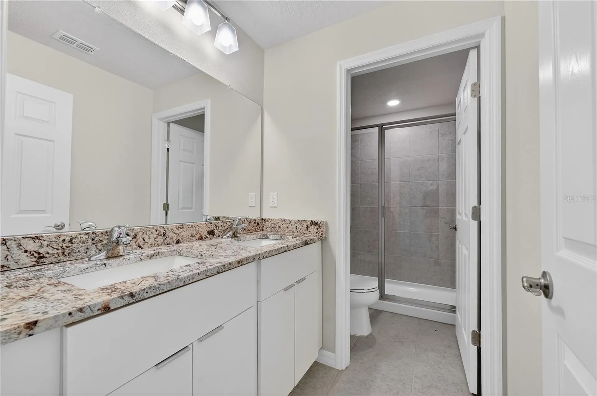 176 Holly Village Drive Davenport FL 33837