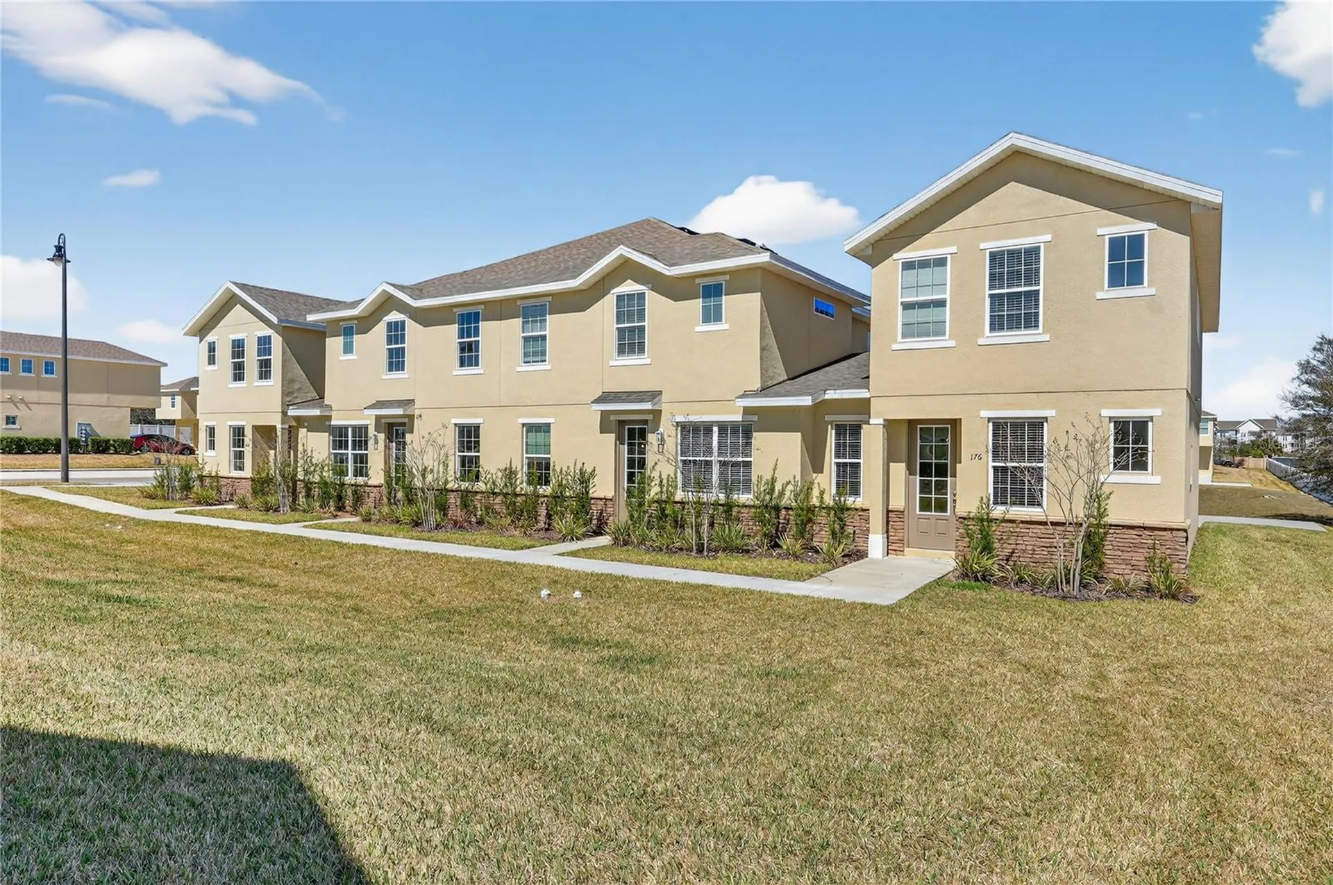 176 Holly Village Drive Davenport FL 33837