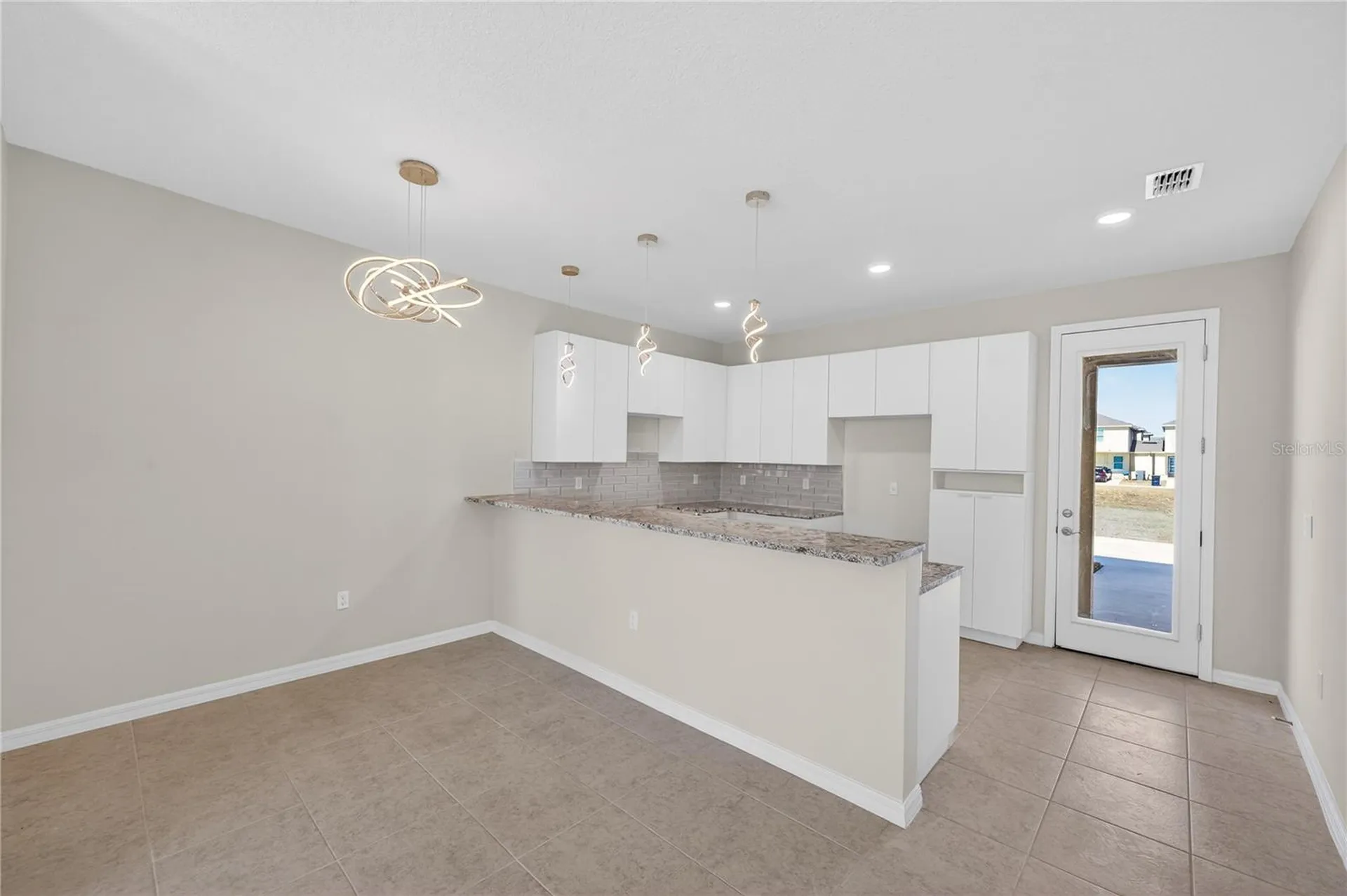 176 Holly Village Drive Davenport FL 33837
