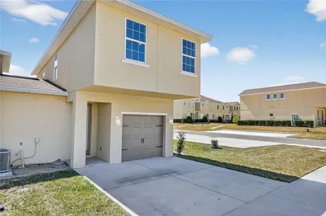 176 Holly Village Drive Davenport FL 33837