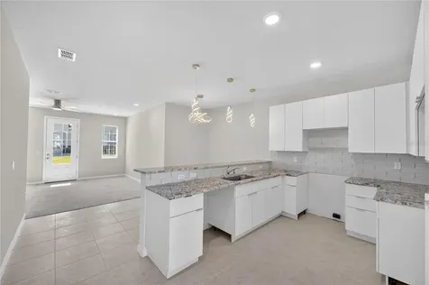 176 Holly Village Drive Davenport FL 33837