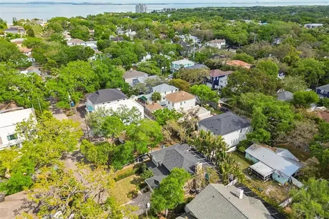 3112 W Coachman Avenue Tampa FL 33611