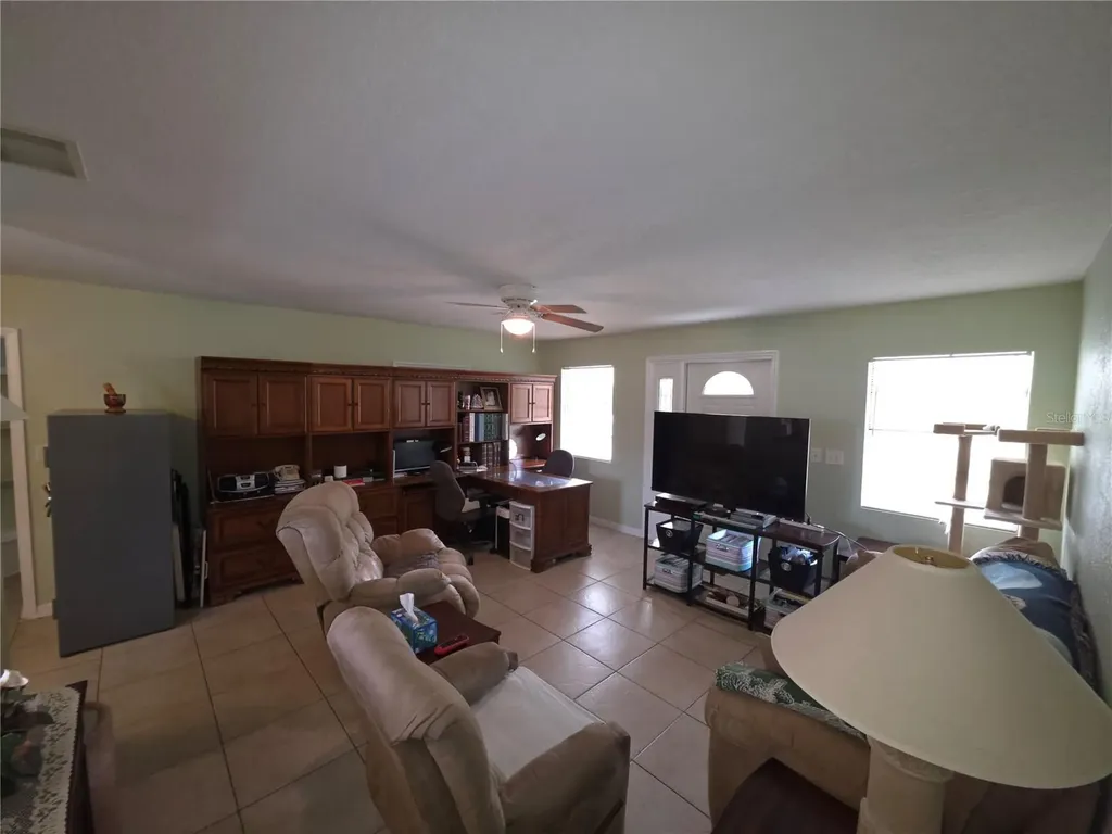 2305 State Road 33 Highway Clermont FL 34714