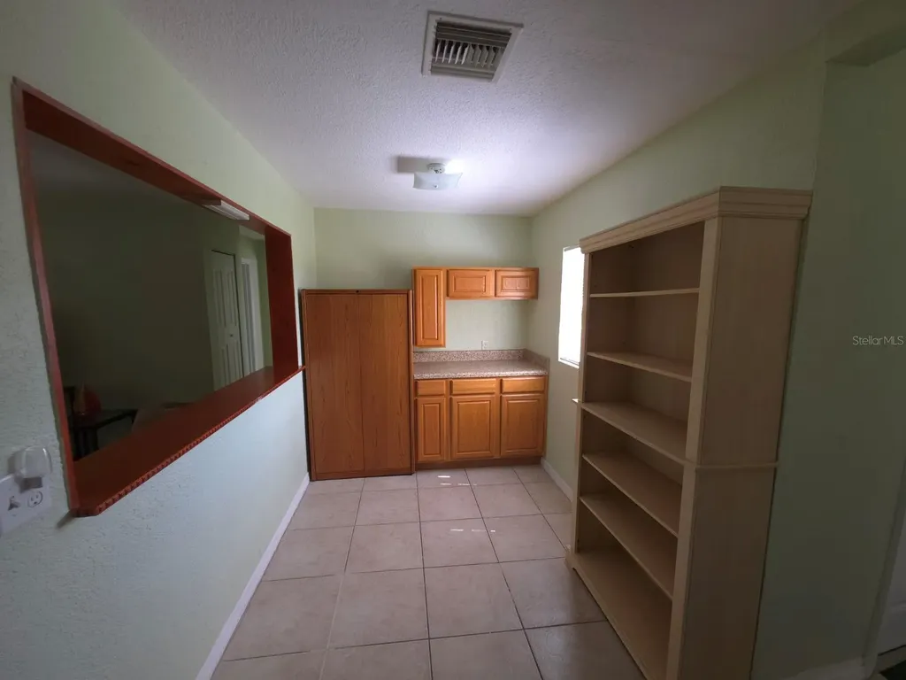2305 State Road 33 Highway Clermont FL 34714