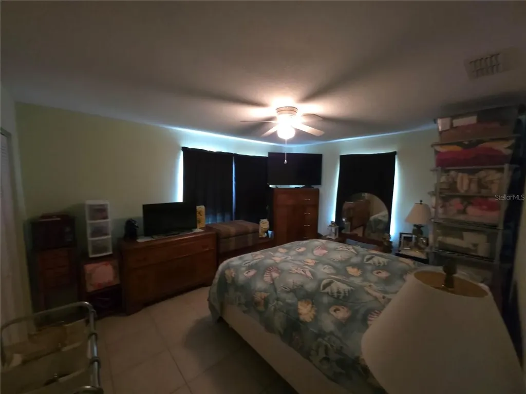 2305 State Road 33 Highway Clermont FL 34714