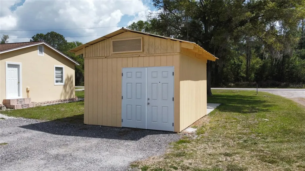 2305 State Road 33 Highway Clermont FL 34714