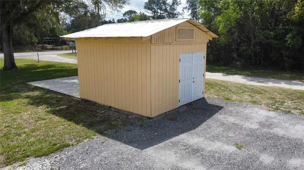 2305 State Road 33 Highway Clermont FL 34714