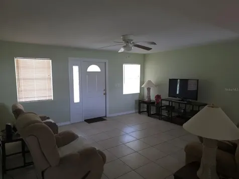 2305 State Road 33 Highway Clermont FL 34714