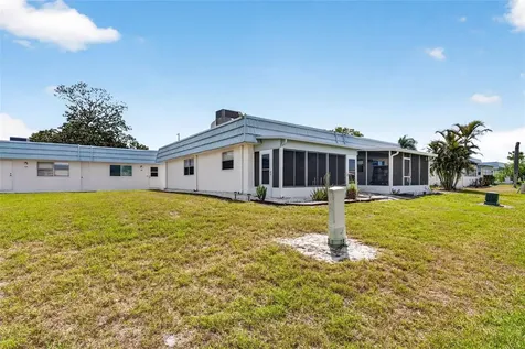 1801 Bedford Lane Sun City Center FL 33573