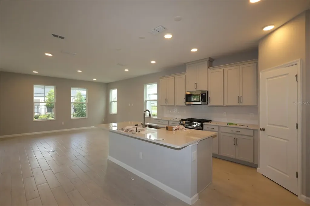 1347 Lumpini Street St Cloud FL 34771