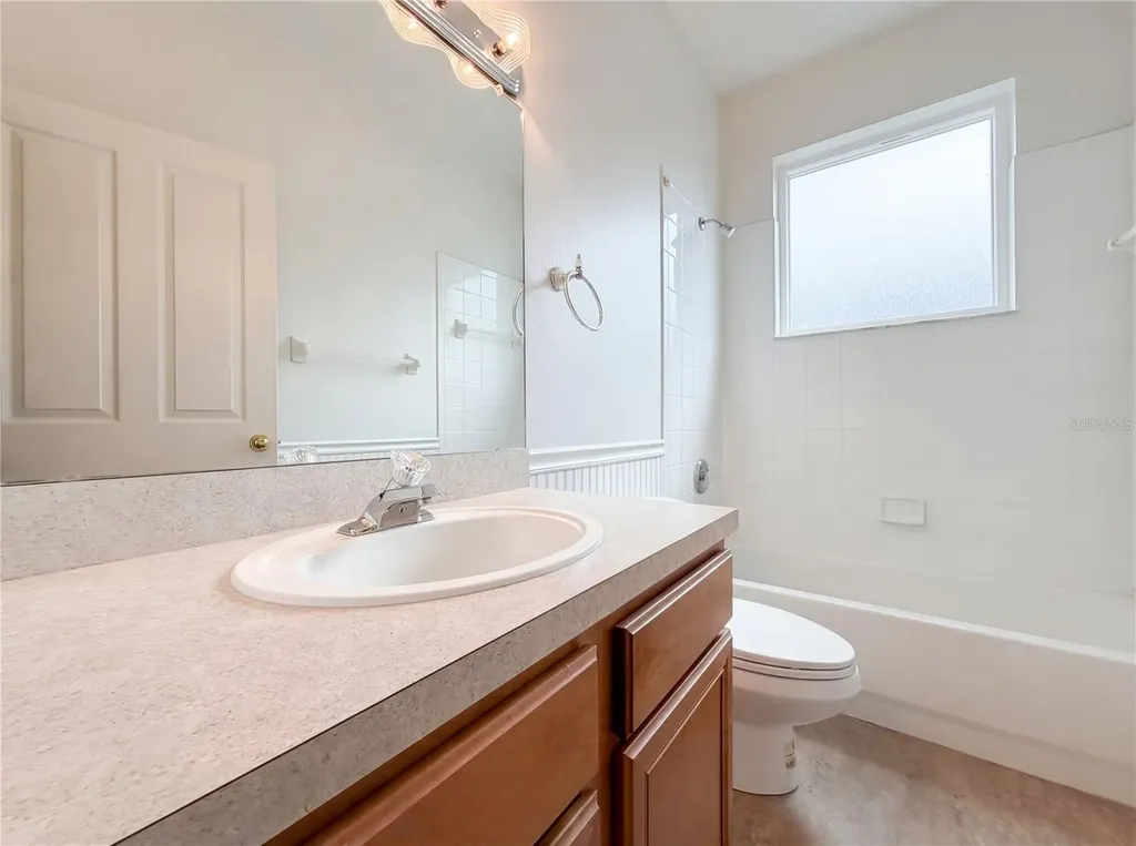 7617 Bristol Park Drive Apollo Beach FL 33572
