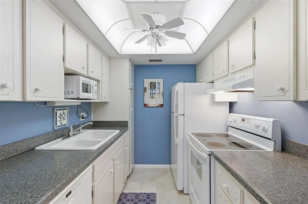 650 Pinellas Point Drive S St Petersburg FL 33705
