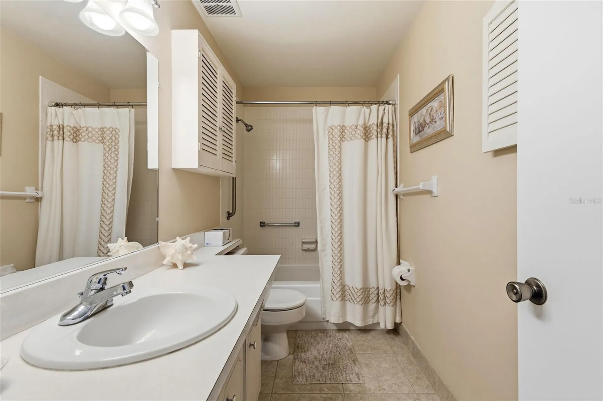 650 Pinellas Point Drive S St Petersburg FL 33705