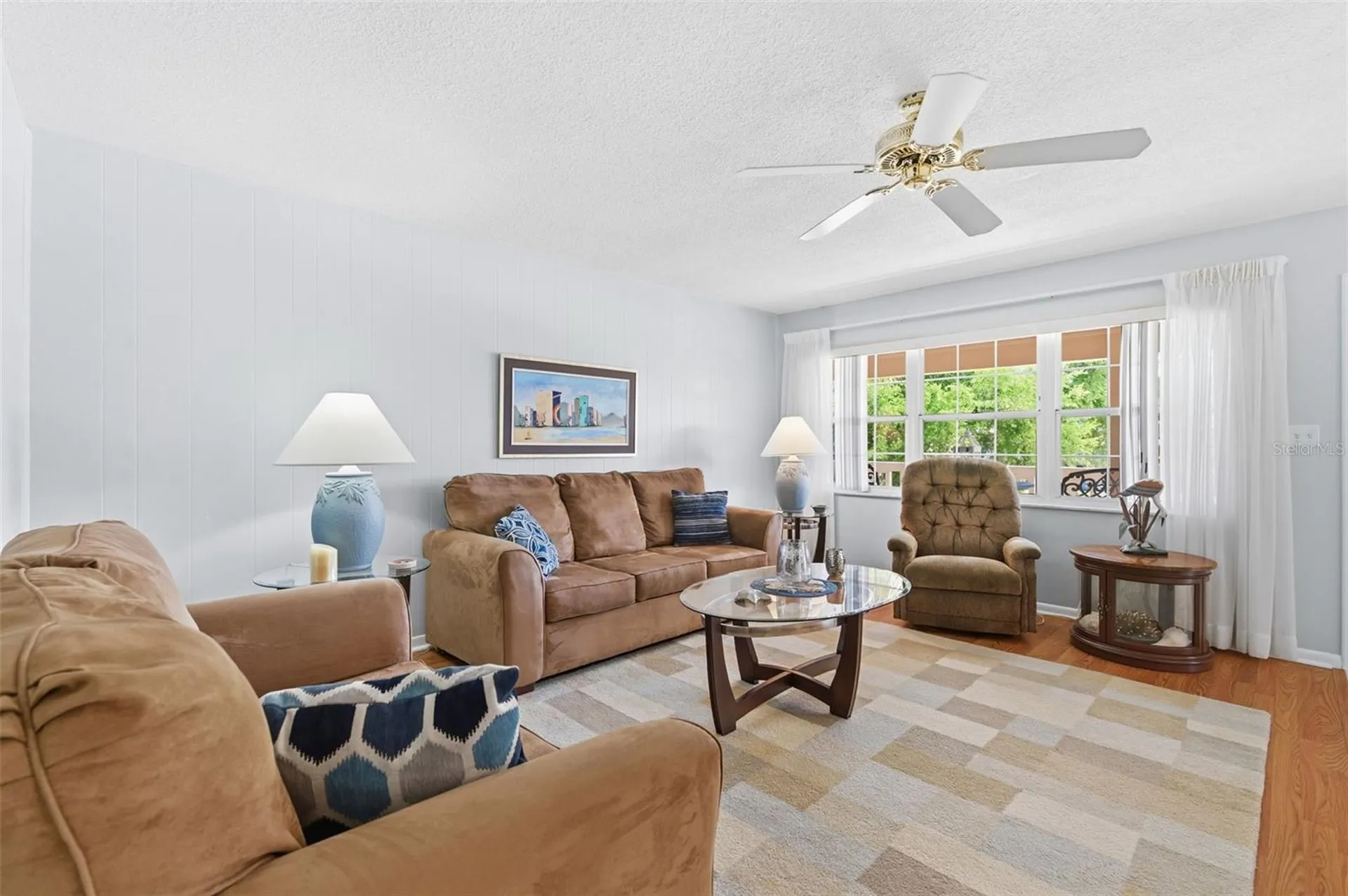 650 Pinellas Point Drive S St Petersburg FL 33705