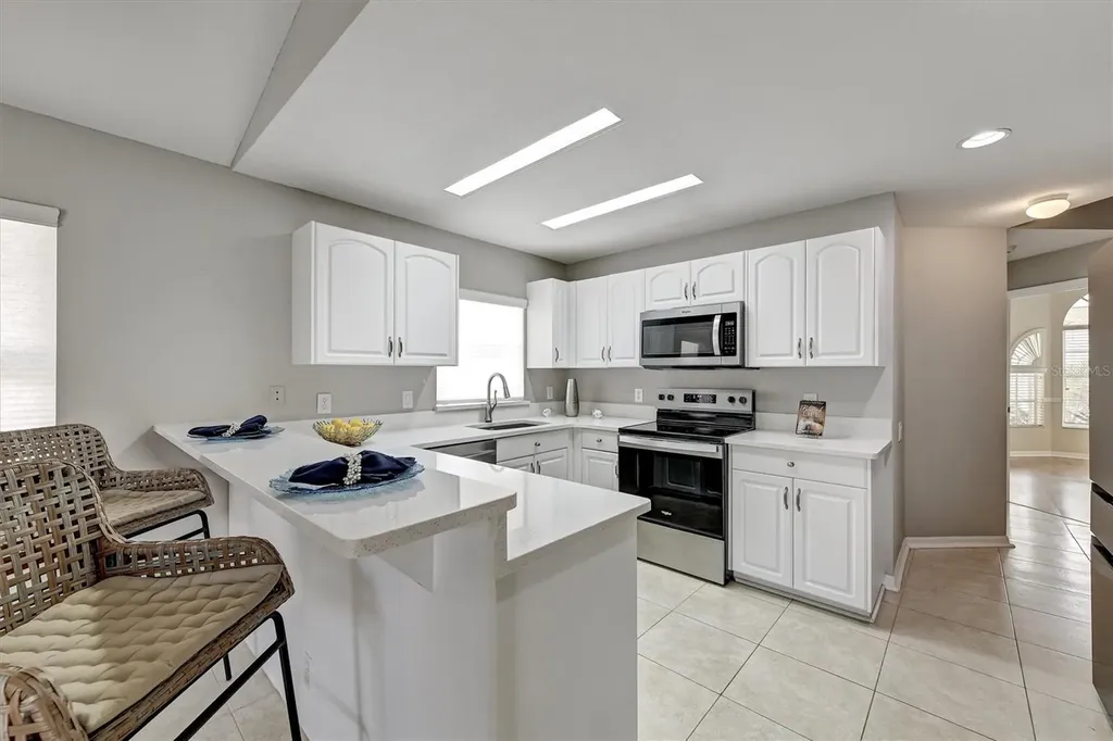 1272 Jasmine Lake Drive Tarpon Springs FL 34689