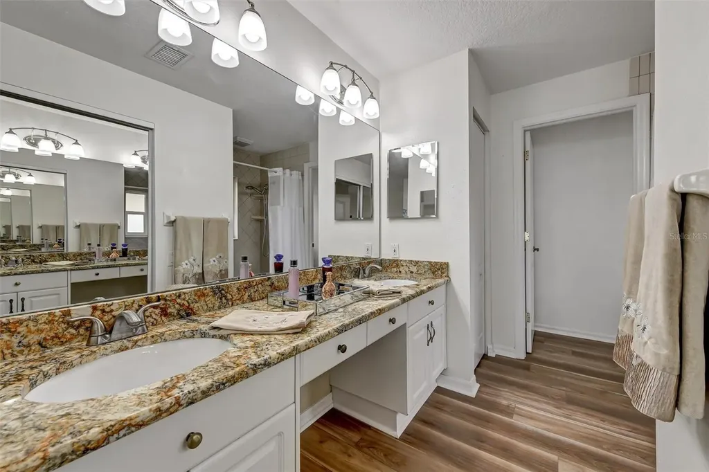 1272 Jasmine Lake Drive Tarpon Springs FL 34689
