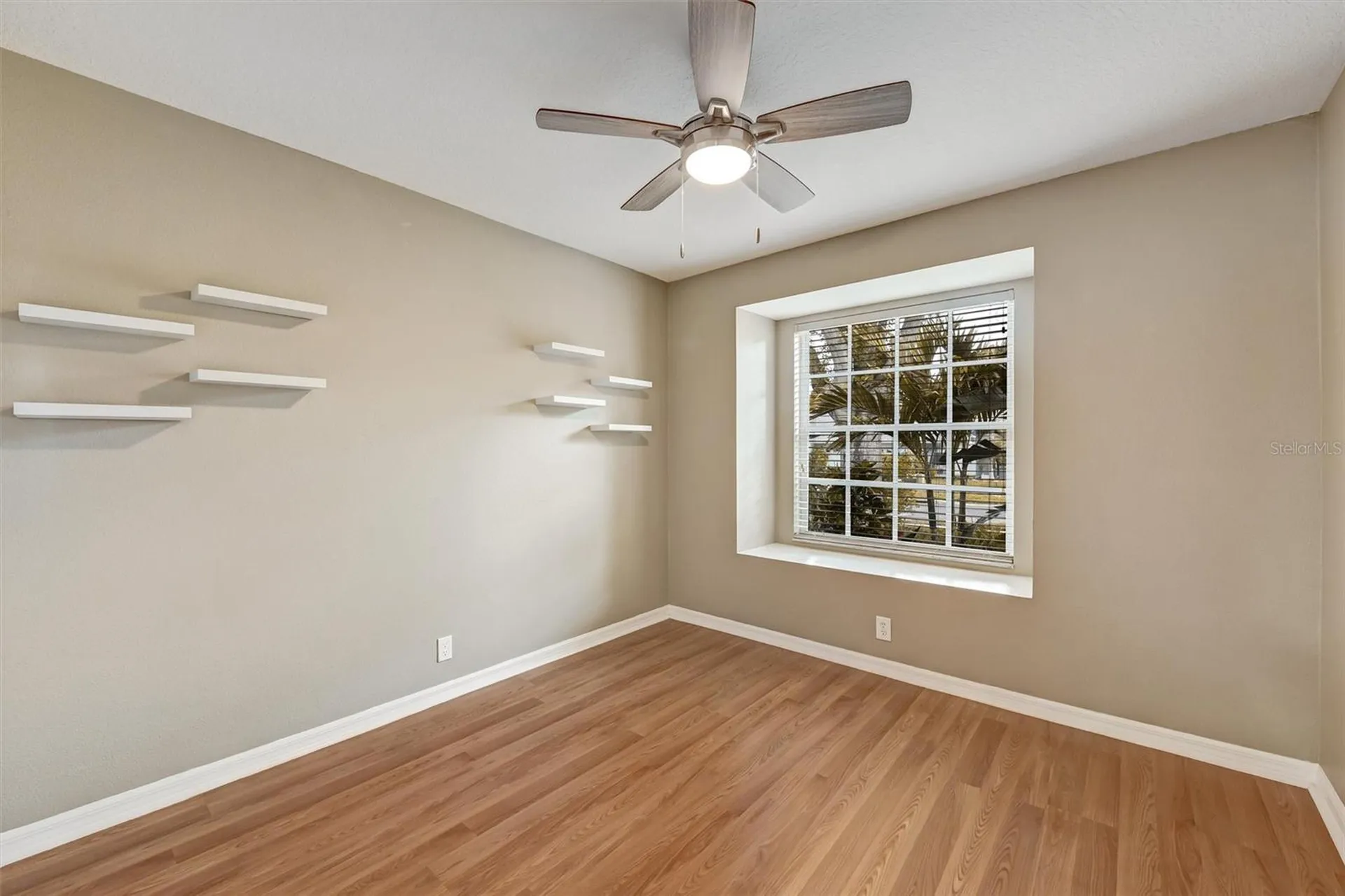 1272 Jasmine Lake Drive Tarpon Springs FL 34689