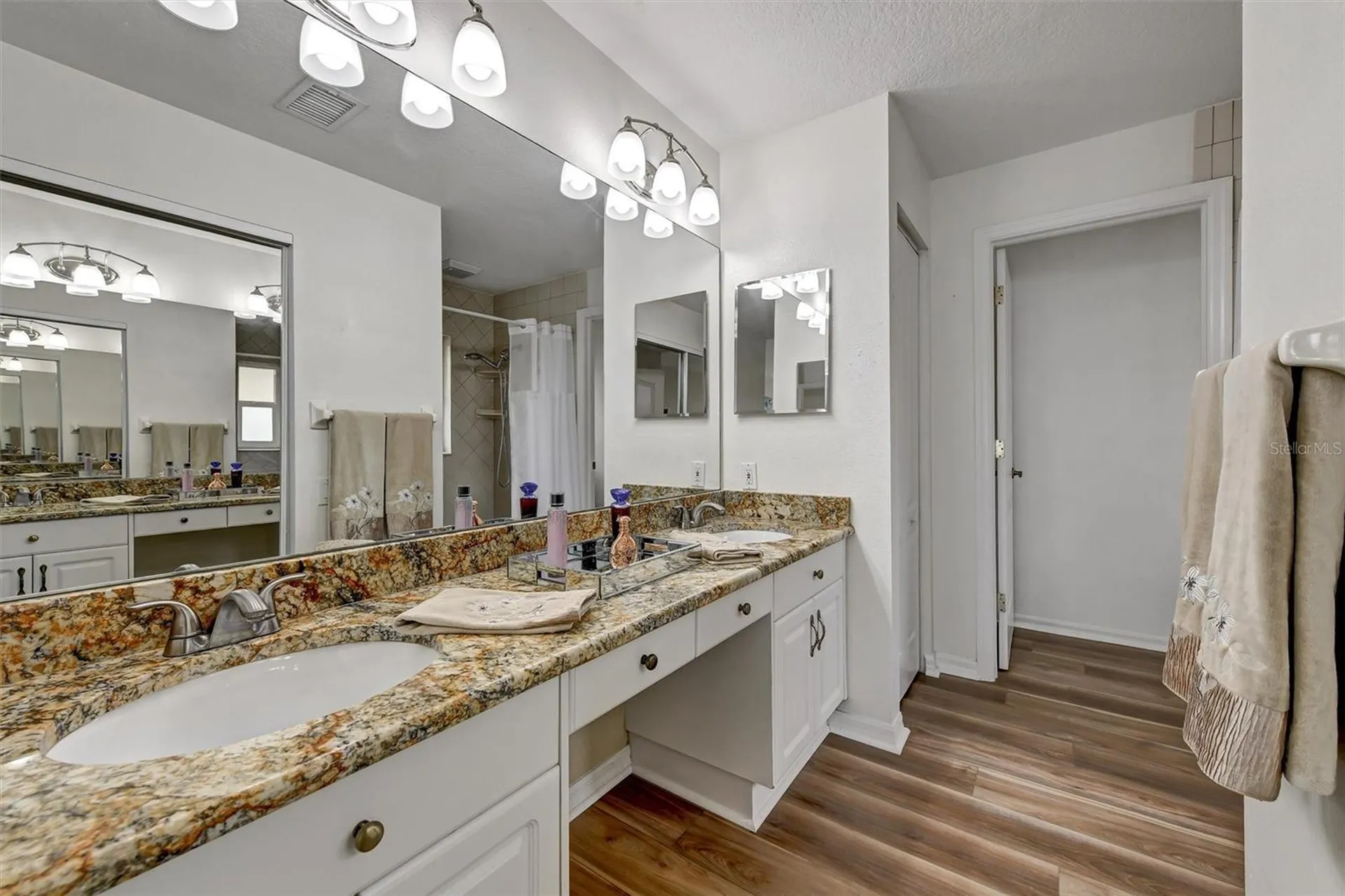 1272 Jasmine Lake Drive Tarpon Springs FL 34689