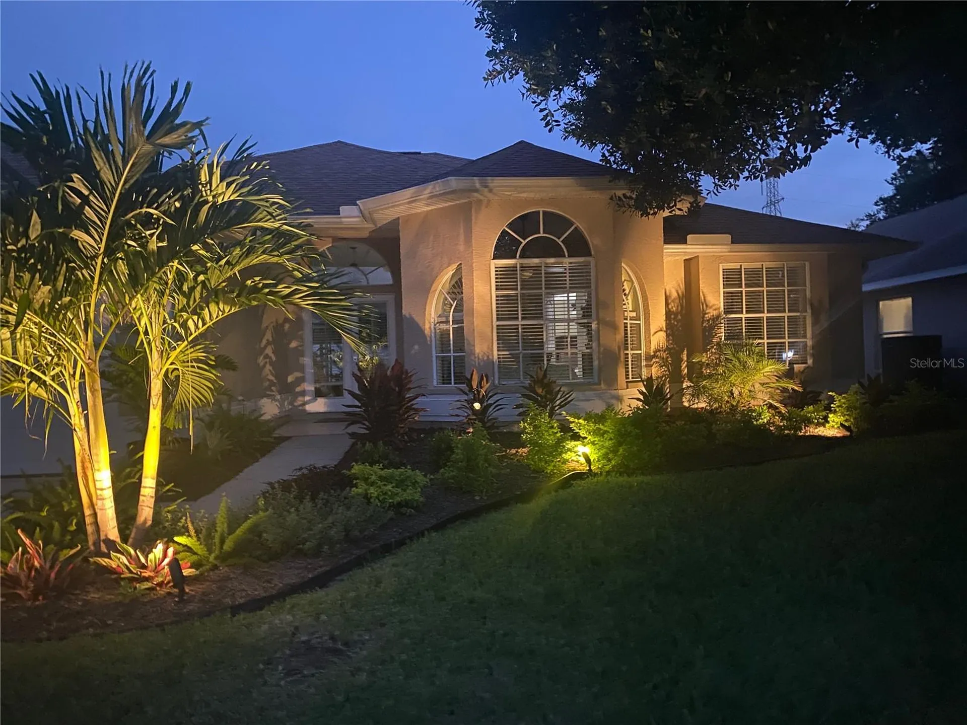 1272 Jasmine Lake Drive Tarpon Springs FL 34689