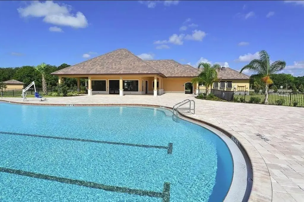 12022 Goldenrod Avenue Bradenton FL 34212
