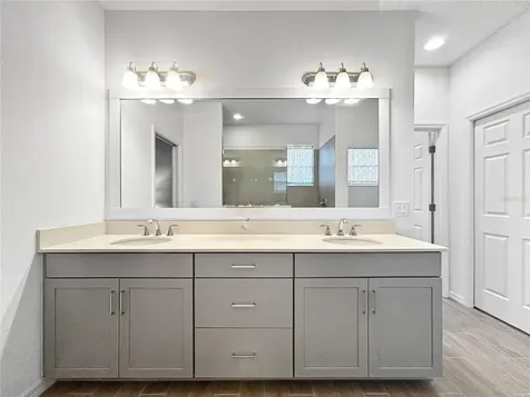 12022 Goldenrod Avenue Bradenton FL 34212