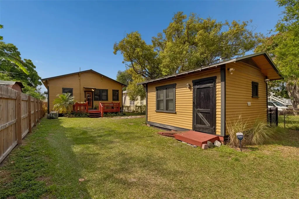 1314 E 15th Avenue Tampa FL 33605
