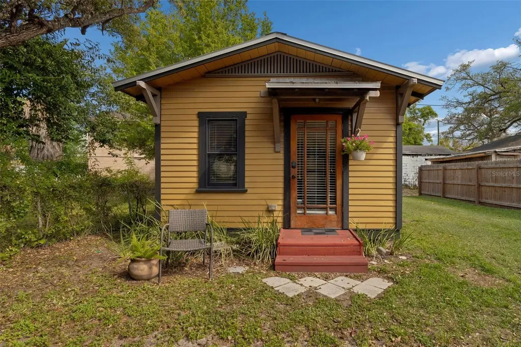 1314 E 15th Avenue Tampa FL 33605