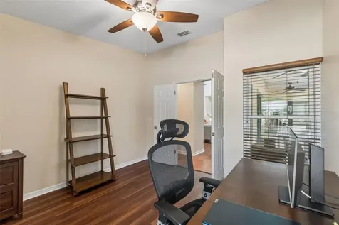 5024 Umber Way S Tampa FL 33624