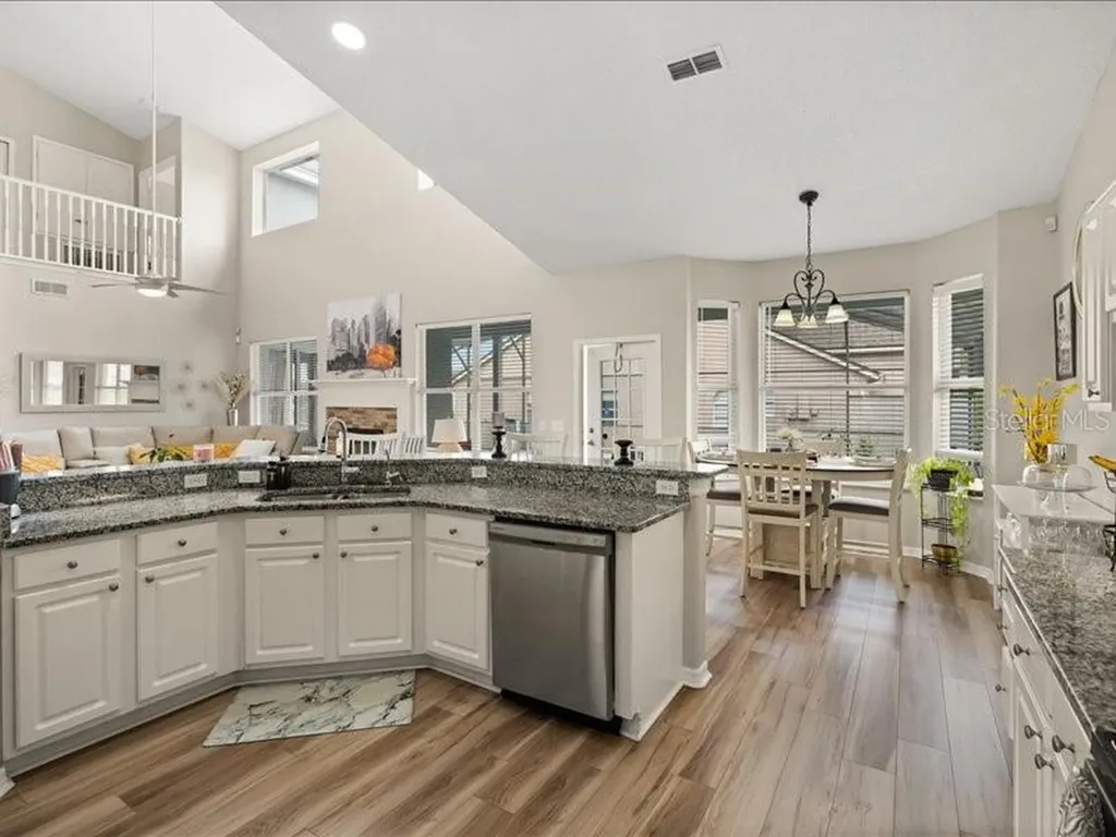 531 Terrace Cove Way Orlando FL 32828
