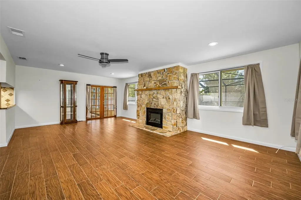 11490 84th Avenue Seminole FL 33772