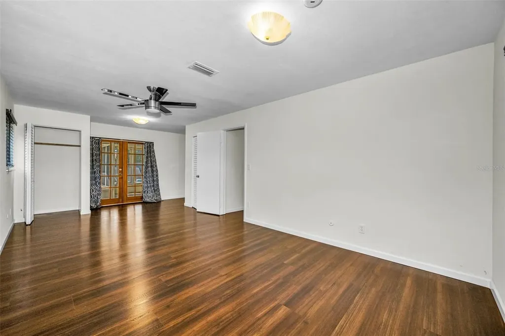 11490 84th Avenue Seminole FL 33772