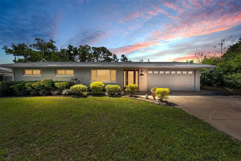 11490 84th Avenue Seminole FL 33772