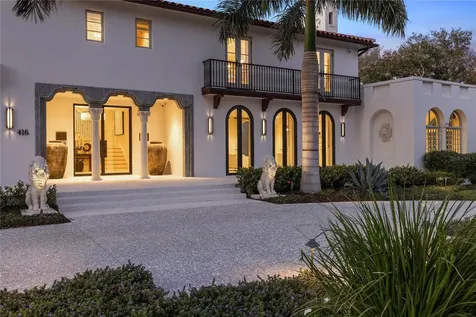 416 Brightwaters Boulevard NE St Petersburg FL 33704