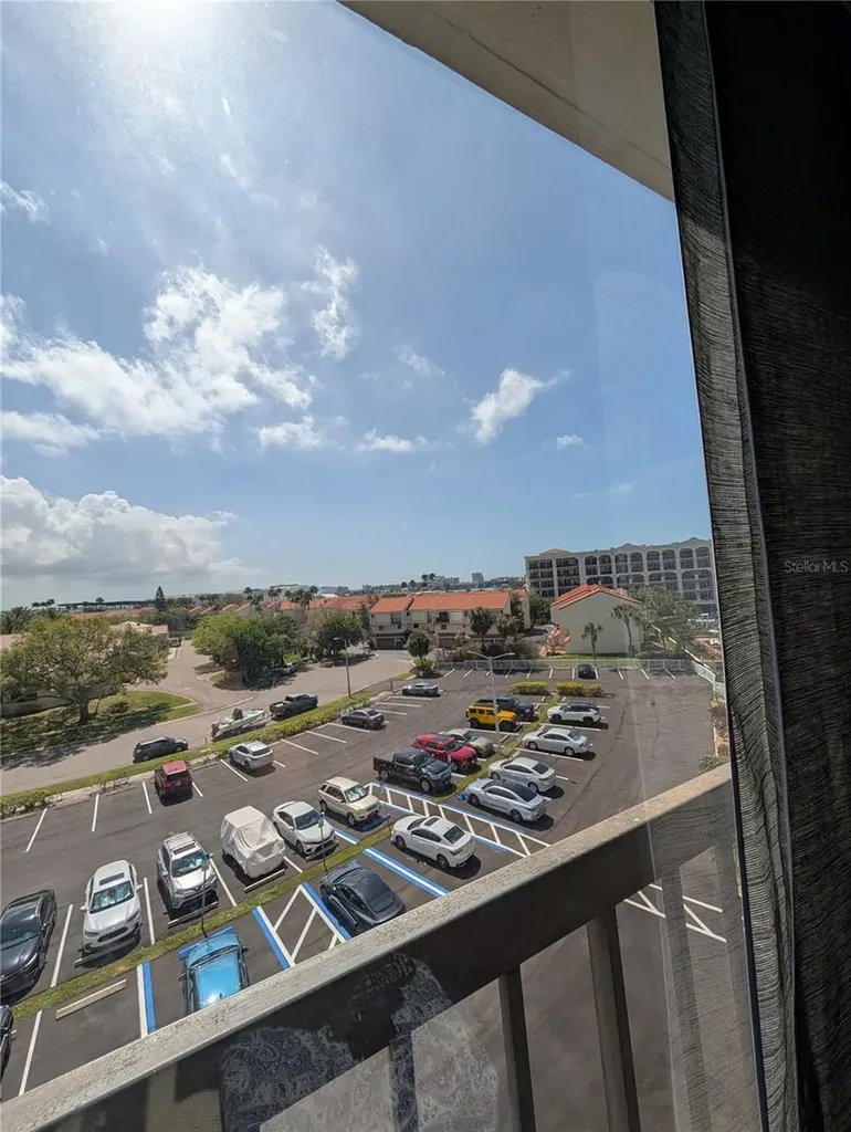 255 Dolphin Point Clearwater Beach FL 33767