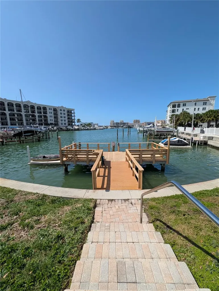 255 Dolphin Point Clearwater Beach FL 33767