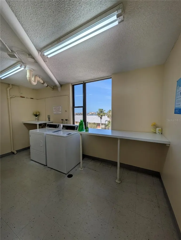 255 Dolphin Point Clearwater Beach FL 33767