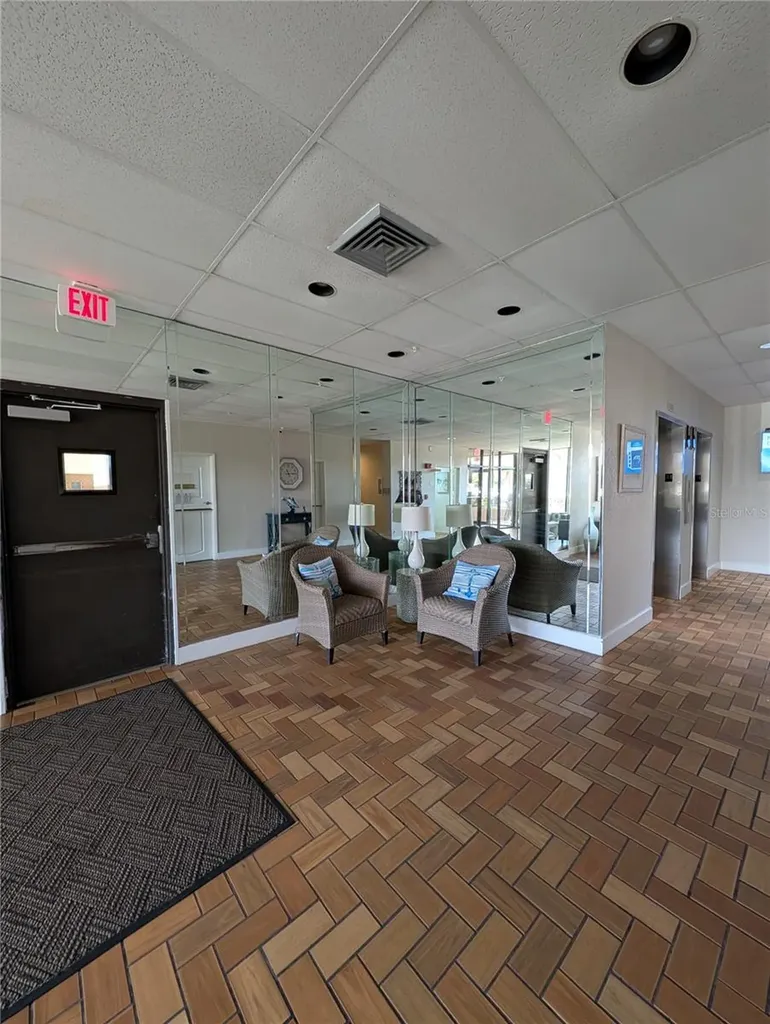 255 Dolphin Point Clearwater Beach FL 33767