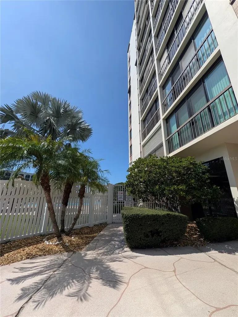 255 Dolphin Point Clearwater Beach FL 33767