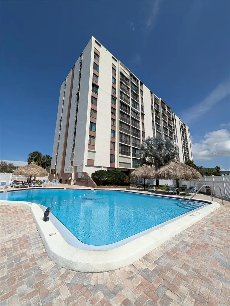 255 Dolphin Point Clearwater Beach FL 33767
