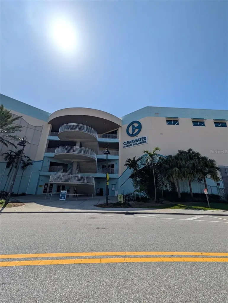 255 Dolphin Point Clearwater Beach FL 33767