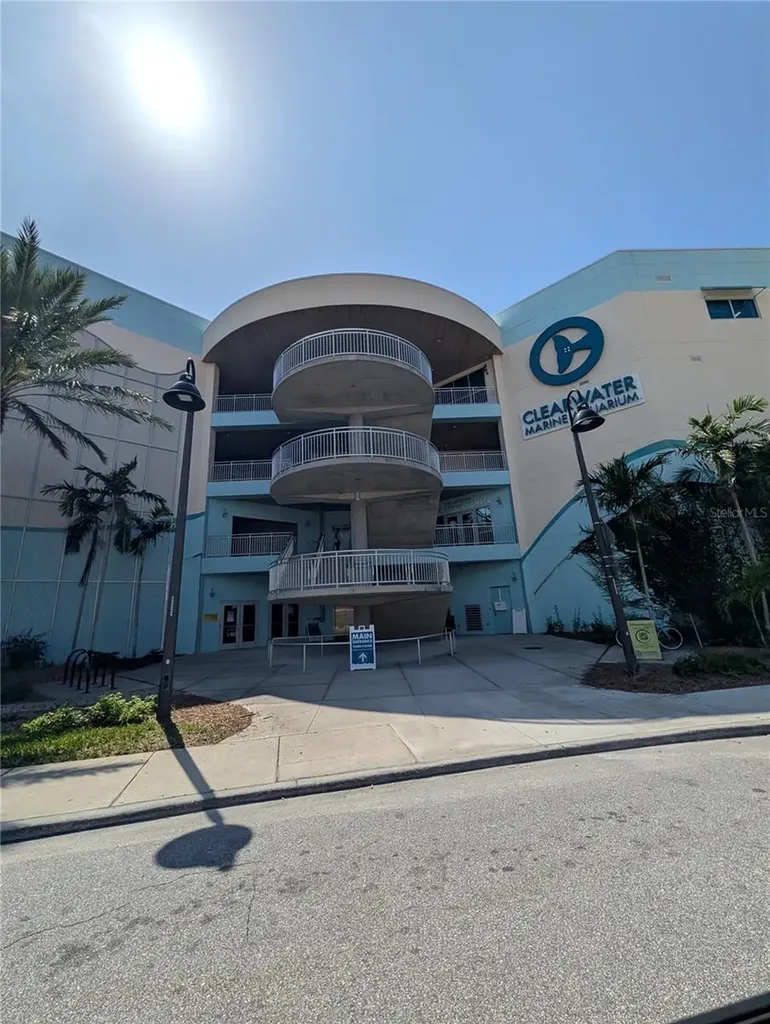 255 Dolphin Point Clearwater Beach FL 33767