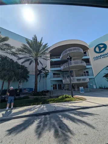 255 Dolphin Point Clearwater Beach FL 33767