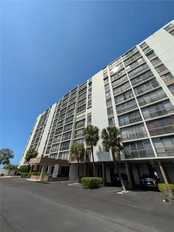 255 Dolphin Point Clearwater Beach FL 33767