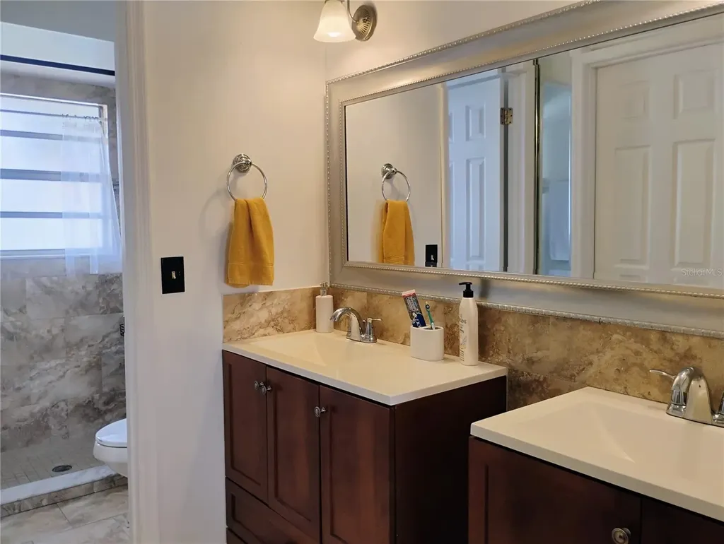 9120 Queen Elizabeth Court Orlando FL 32818