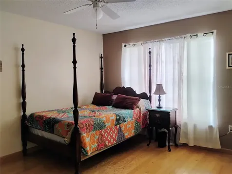 9120 Queen Elizabeth Court Orlando FL 32818