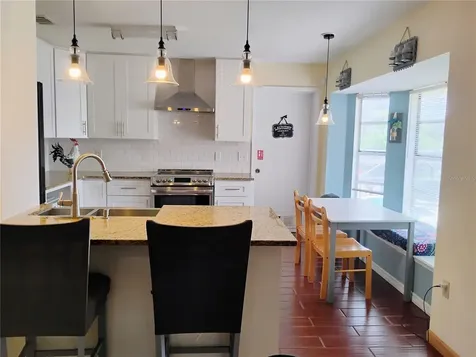 9120 Queen Elizabeth Court Orlando FL 32818